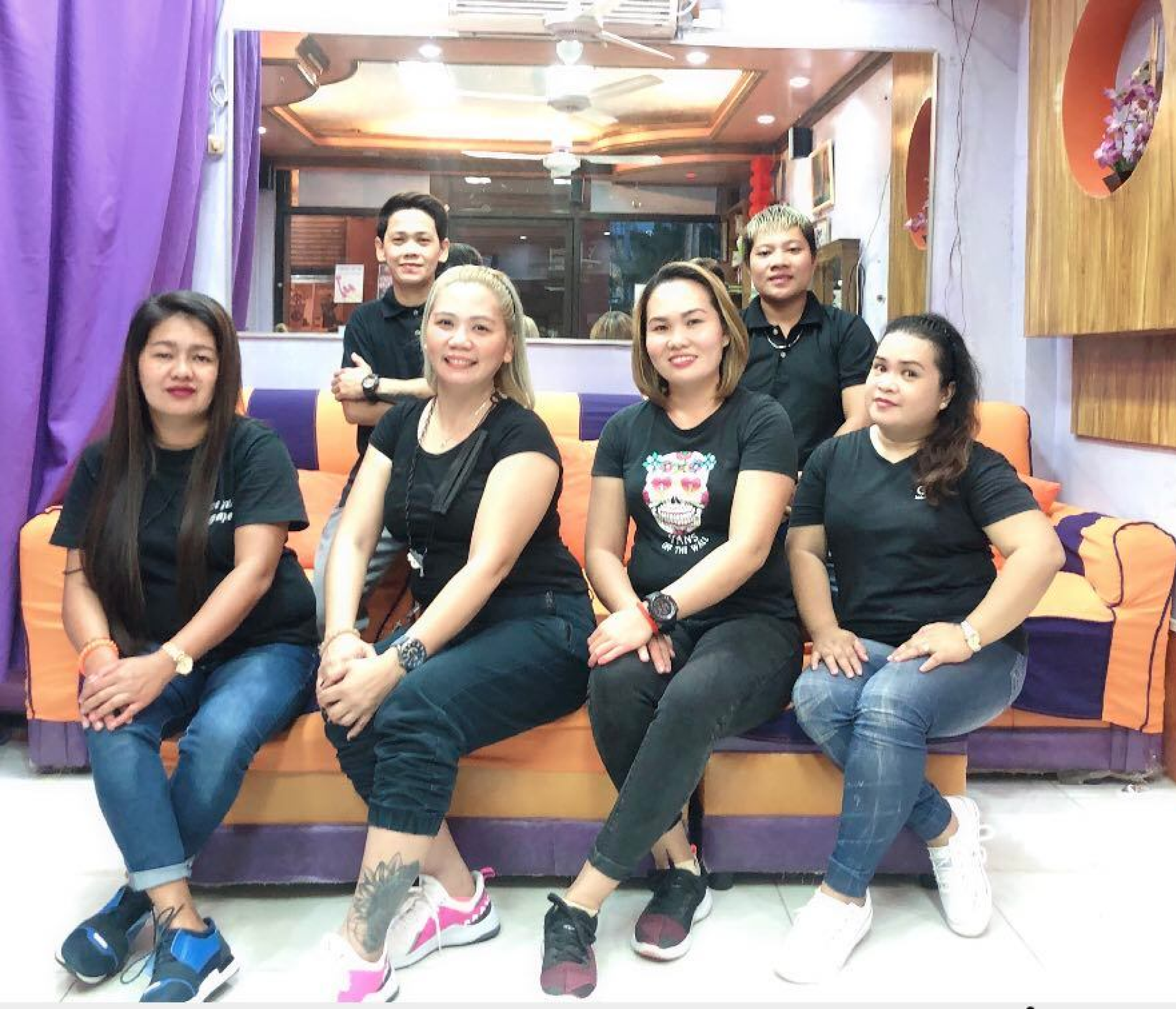 mayling's salon team